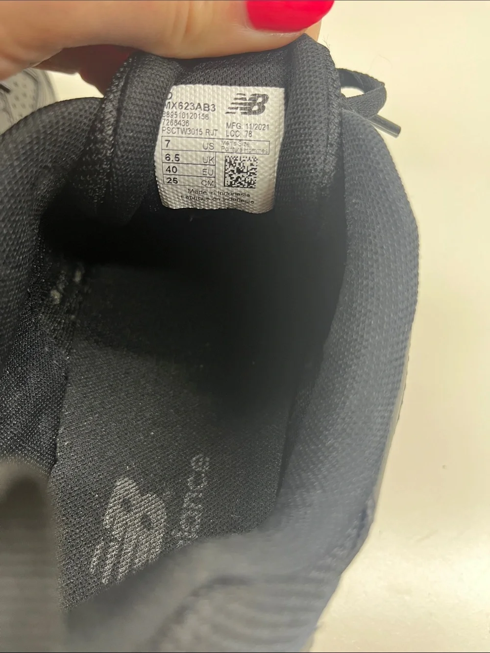 New Balance nwob new